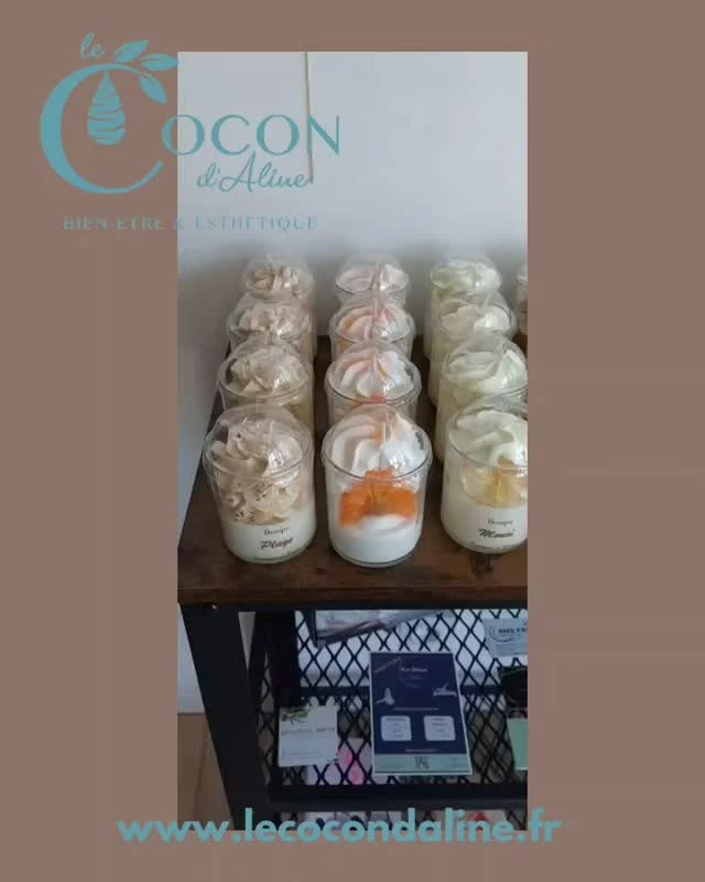 ✨ Dites merci avec une lueur douce et parfumée ! ✨

La fin d’année approche, et quoi de mieux qu’un cadeau plein de chaleur pour remercier ceux qui ont illuminé le quotidien de vos enfants ? 💛

Les bougies de L’Institut Le Cocon d’Aline sont le cadeau idéal pour les maîtresses, ATSEM et éducateurs : un moment de détente bien mérité, une touche parfumée qui rappelle votre gratitude. 🌿🕯️

🎁 Choisissez parmi nos senteurs envoûtantes et laissez un doux souvenir s’allumer 💫

📍 Retrouvez-nous à L’Institut Le Cocon d’Aline pour découvrir toutes nos merveilles ! 

Le Cocon d'Aline
👩‍🎓Esthéticienne diplômée d'état.
🎓 Formations par @oxalia.officiel
📍ZAC des Étangs
13920 Saint Mitre Les Remparts.
♿ Accès PMR
🚙 Parking réservé à la clientèle devant l'institut.

#lecocondaline #estheticienne #esthetique #beaute #beauty #lacherprise #skyncare #routinebeaute #cosmetique
#cosmetiquebio #biobyoxalia #greenbeauty #institutdebeauté #massage #discoverunder5k #saintmitrelesremparts #stmitrelesremparts #istres #istresmaville #martigues #martiguescoeurdeville #fossurmer #arles #miramas #marignane #vitrolles #chateauneuflesmartigues #cotebleue #salondeprovence #saintmartindecrau